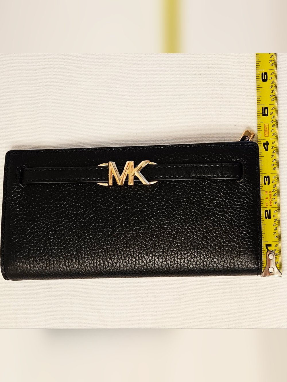 Michael Kors Black Leather Wallet with Gold MK Emblem - Picture 5 of 7